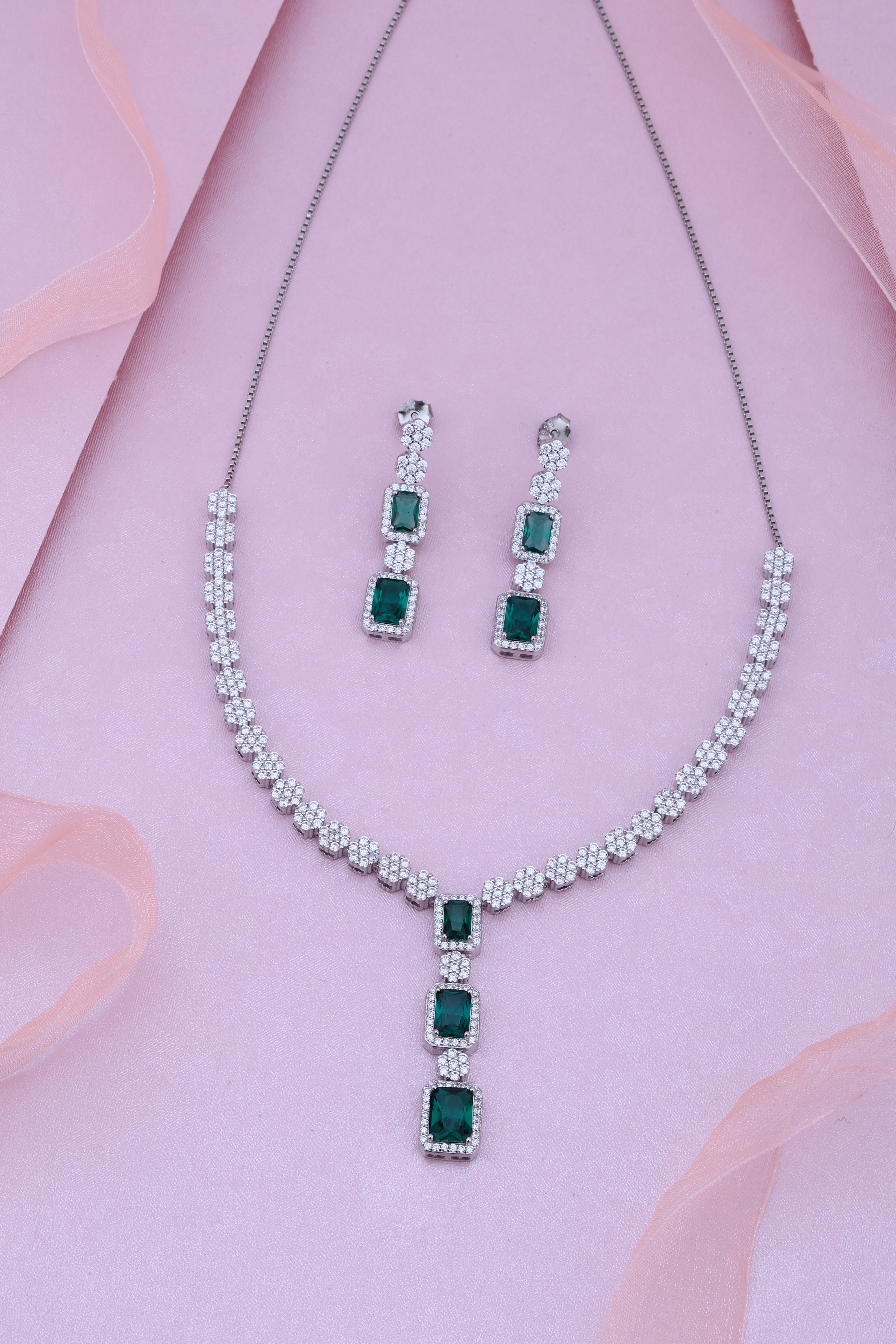 Emerald Glamour: Women's Drop Necklace & Earring Set | Elegant Regular Wear