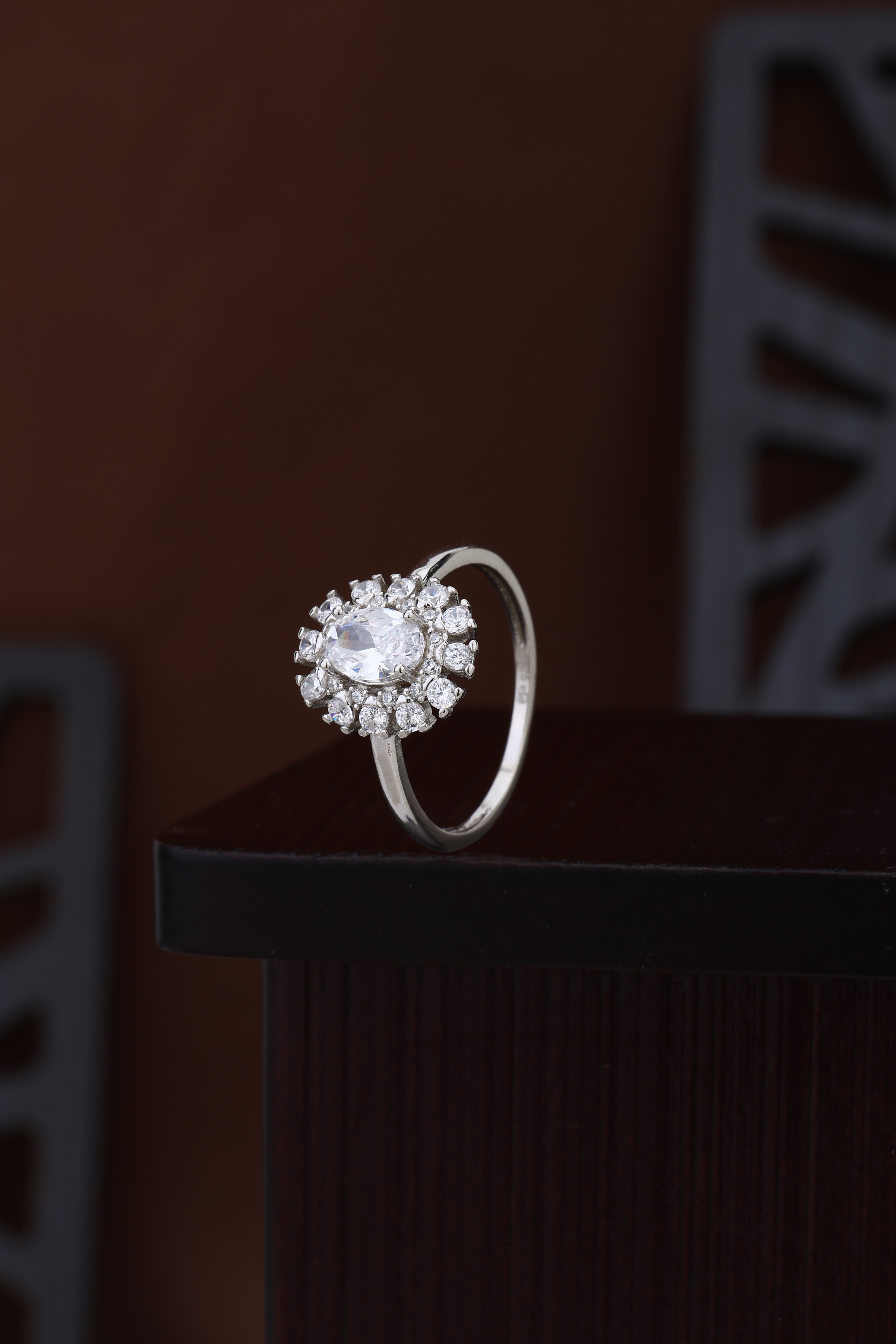 Dazzling 925 Silver Oval Halo Ring for Women | Lightweight Regular Wear